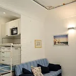 Апартаменти Scirocco - Amazing With Terrace In Center Амальфі