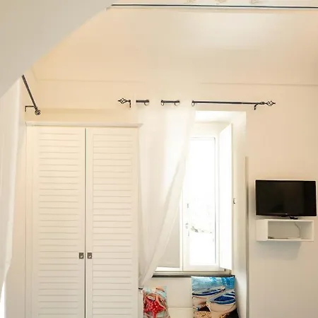 Scirocco - Amazing With Terrace In Center Апартаменты Амальфи