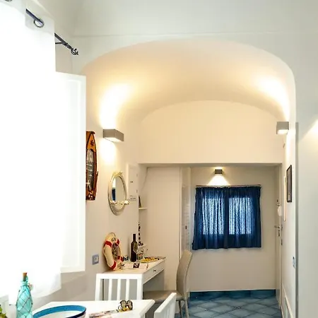 Scirocco - Amazing With Terrace In Center Apartamento