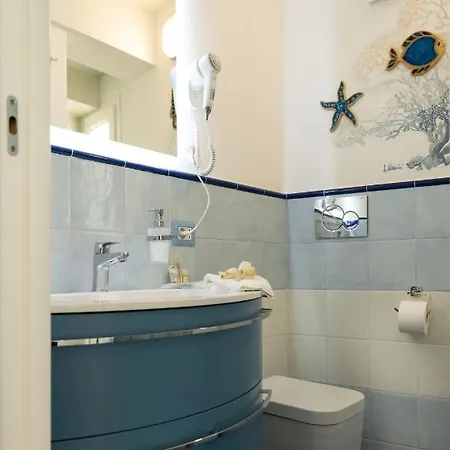 Scirocco - Amazing With Terrace In Center