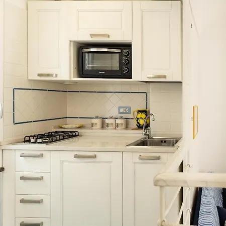 Scirocco - Amazing With Terrace In Center Amalfi