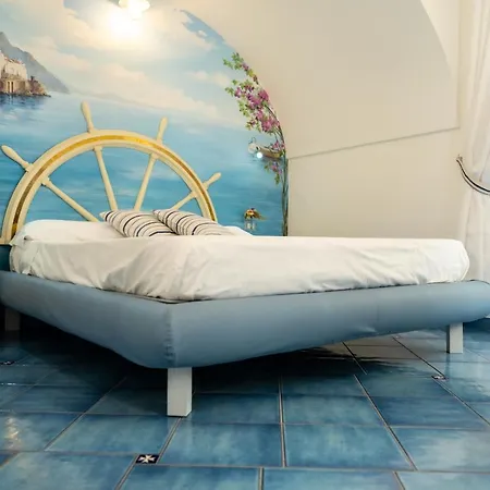 Scirocco - Amazing With Terrace In Center Апартаменти *