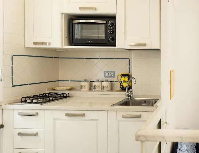 Scirocco - Amazing With Terrace In Center Amalfi